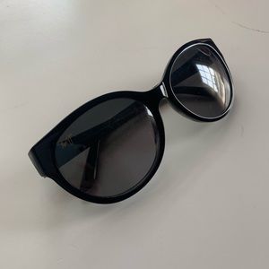 Venus pools Maui Jim sunglasses